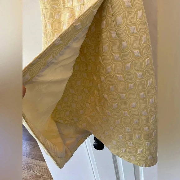 Gabby Skye Yellow Tulip Dress - Picture 6 of 6